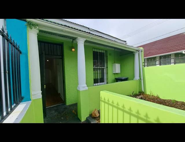 2 BEDROOM PROPERTY TO RENT IN WOODSTOCK